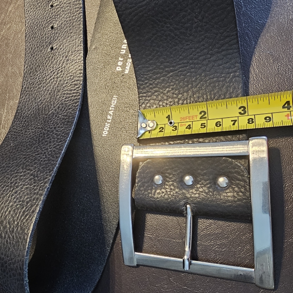 SOLD size 18-22 - wide leather belt, fits waist 35-40in (89-102cm) - M&S Per Una - Picture 9 of 16
